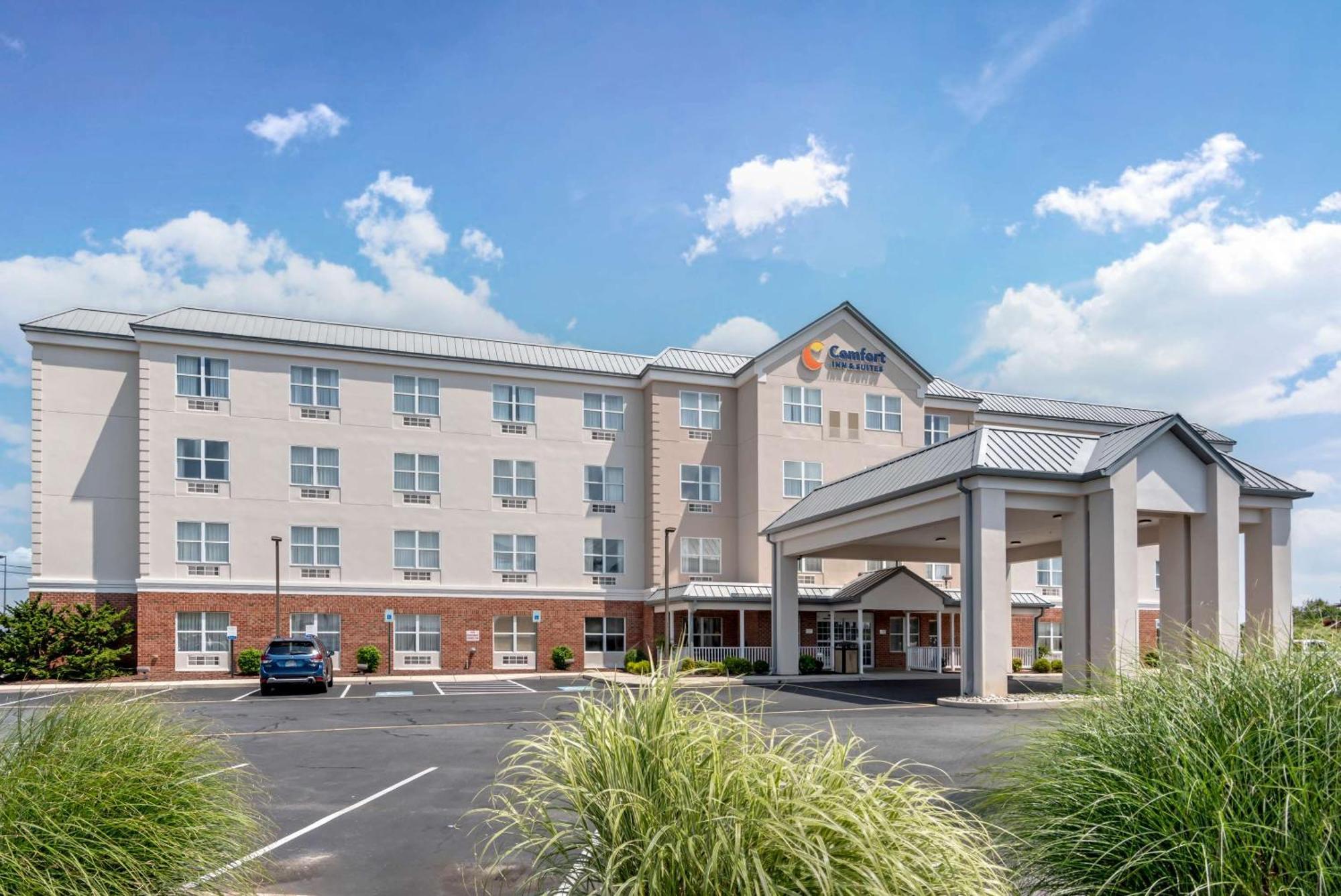 Comfort Inn & Suites Dover Exterior photo