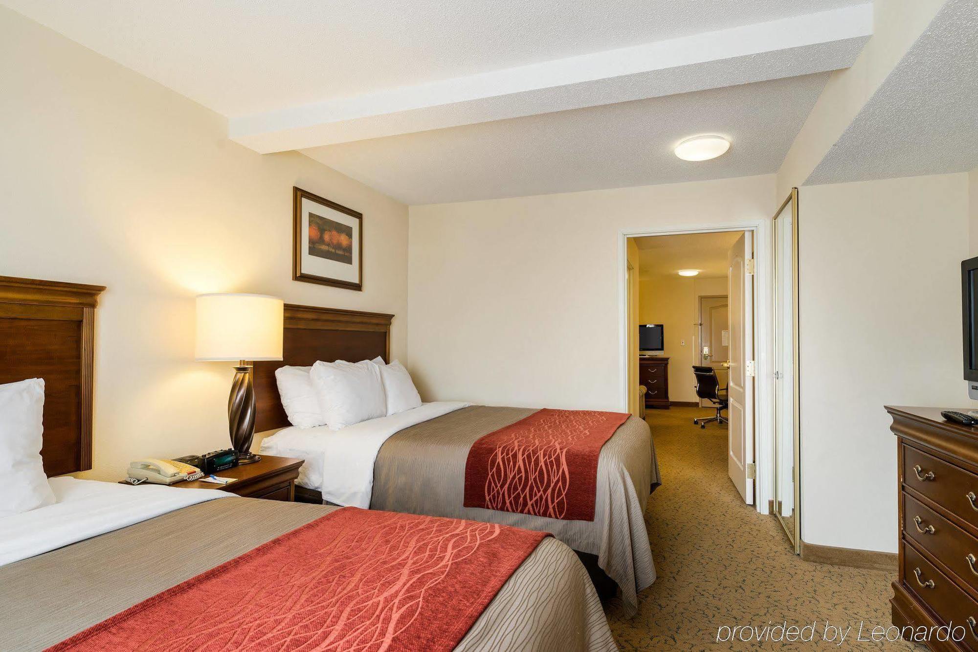 Comfort Inn & Suites Dover Exterior photo